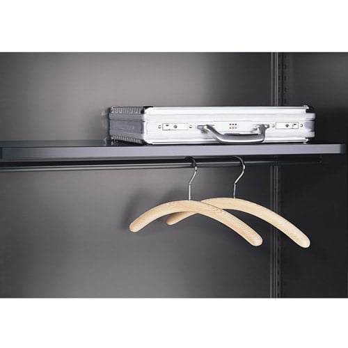 Garderobenschrank