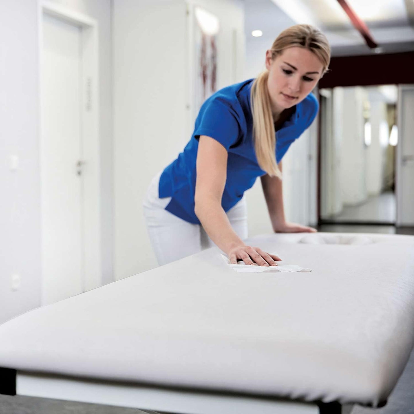 Bacillol® Zero Tissues Reinigungs- und Desinfektionstücher