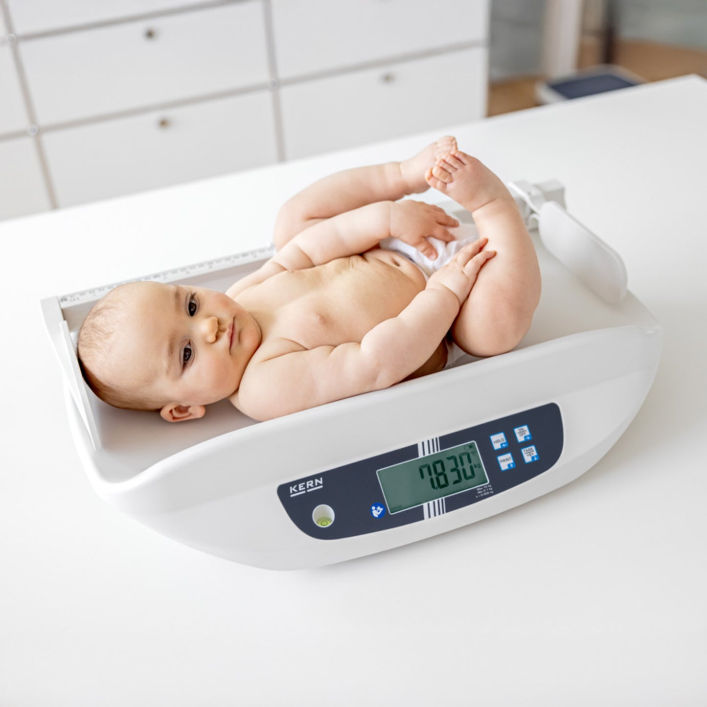 Kern Babywaage MBA 10K-3M | EAN 4045761248854 | günstig kaufen