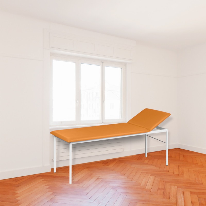 Untersuchungsliege mit verstellbarem Kopfteil