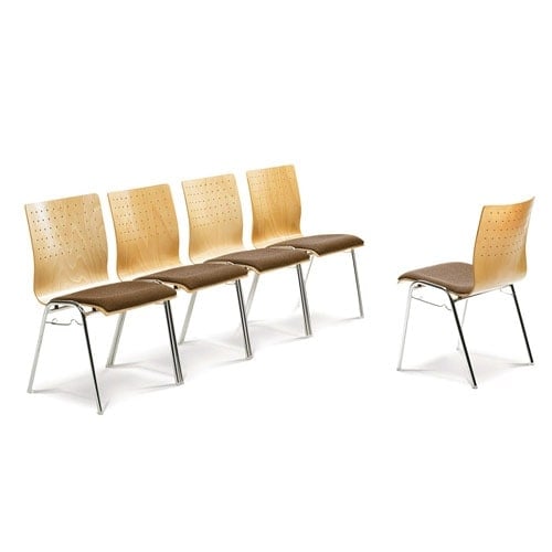 Gepolsterter Design-Stapelstuhl